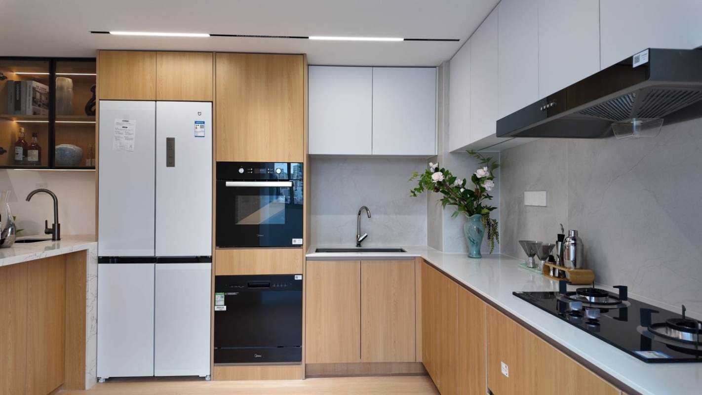 Housing image — Kitchen