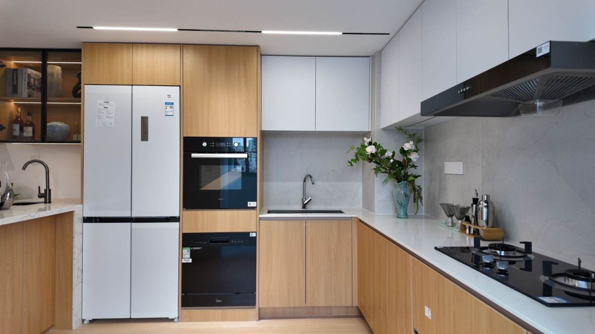 Housing image — Kitchen