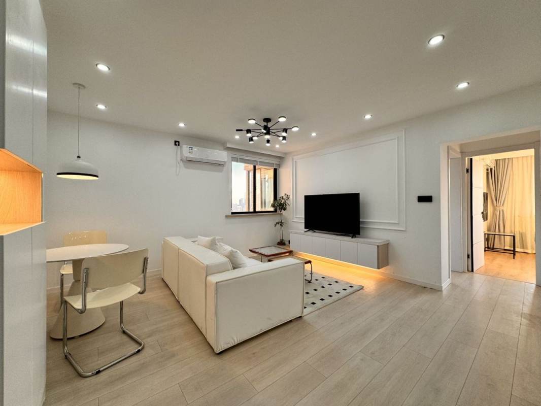 Housing image — Living Room
