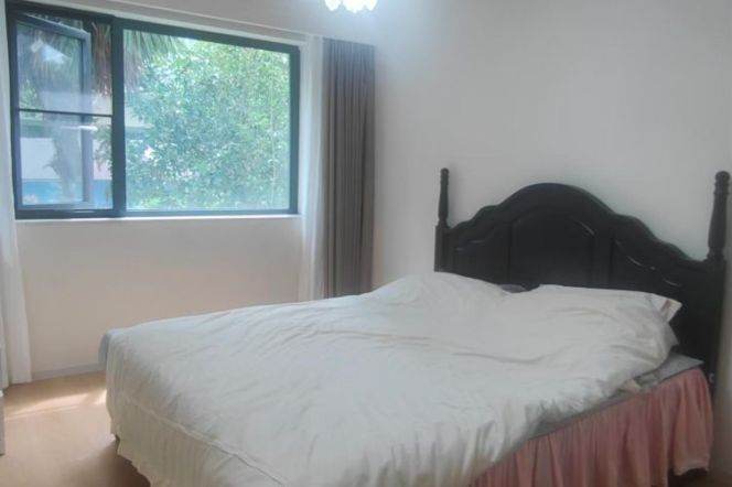 4BR Apartment in Suzhou Creek North with Green View (L3/L4/L7)