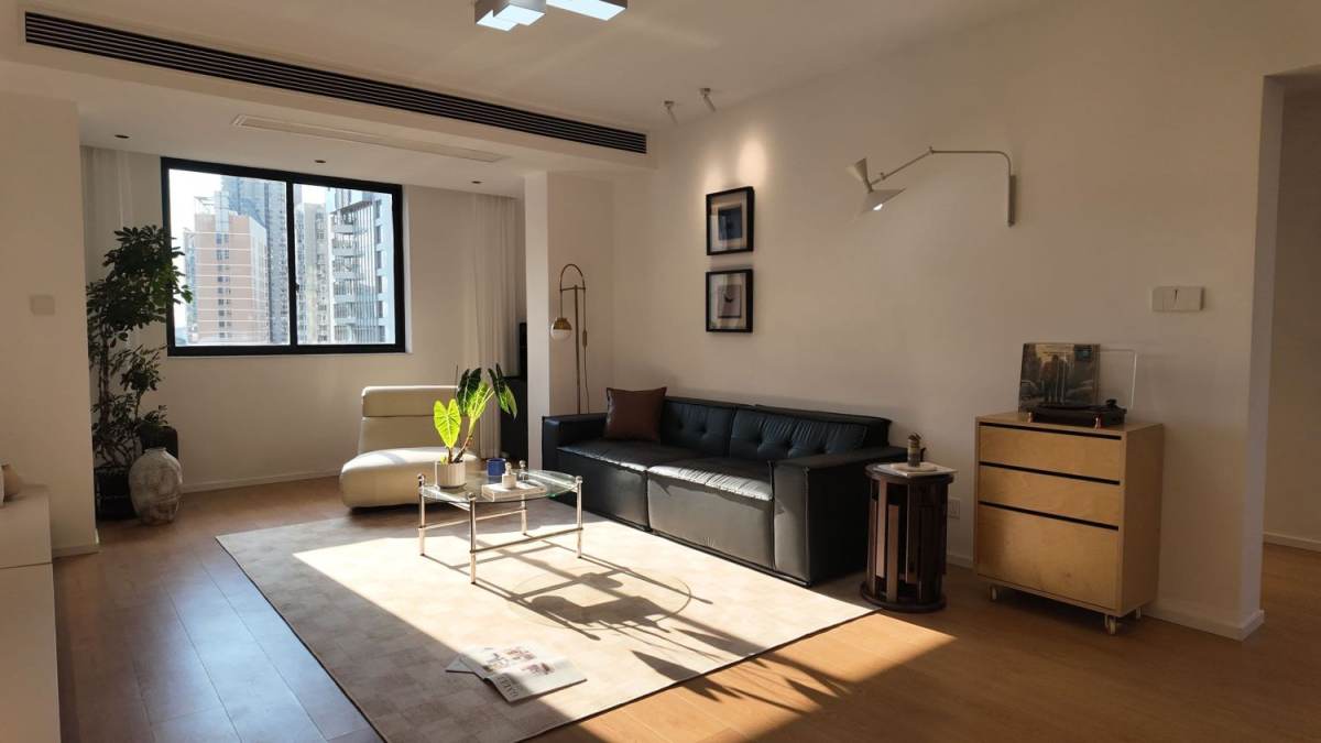 Housing image — Living Room