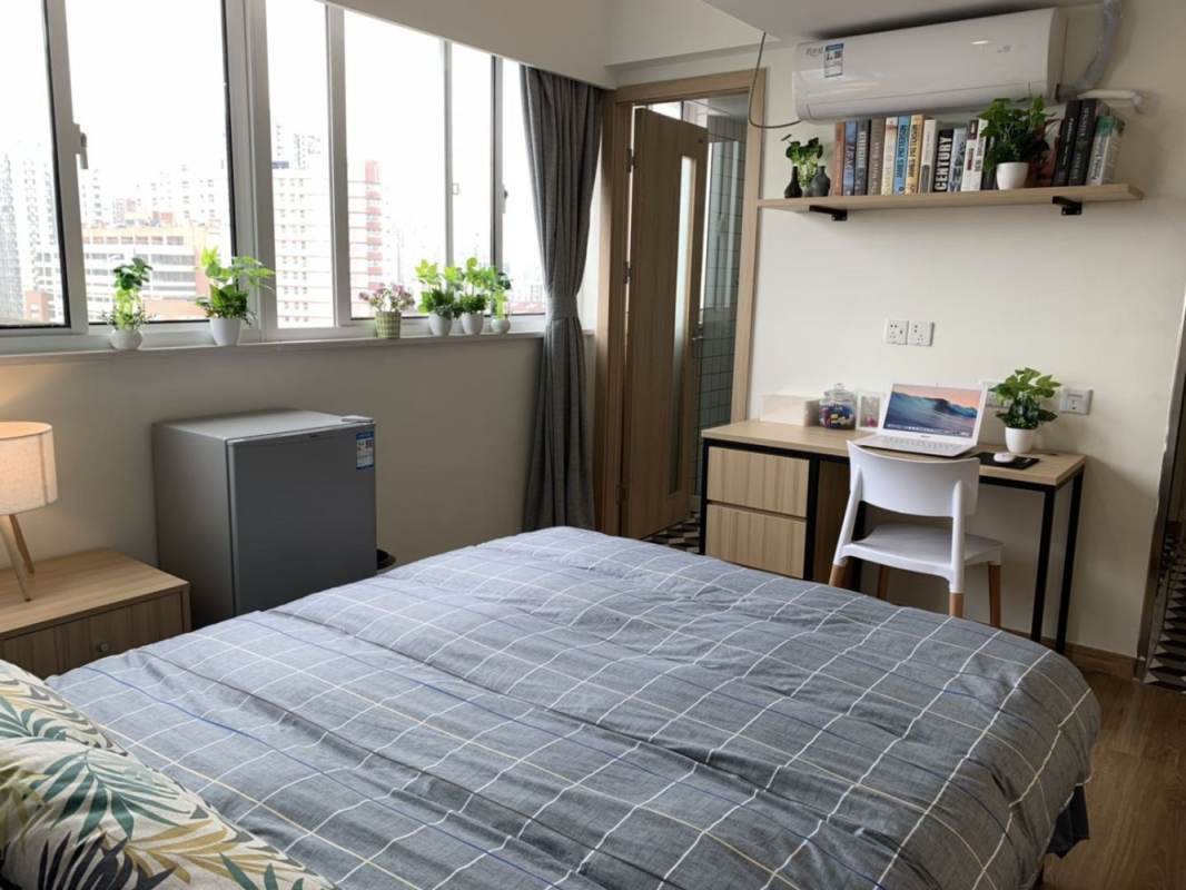 Housing image — Bedroom