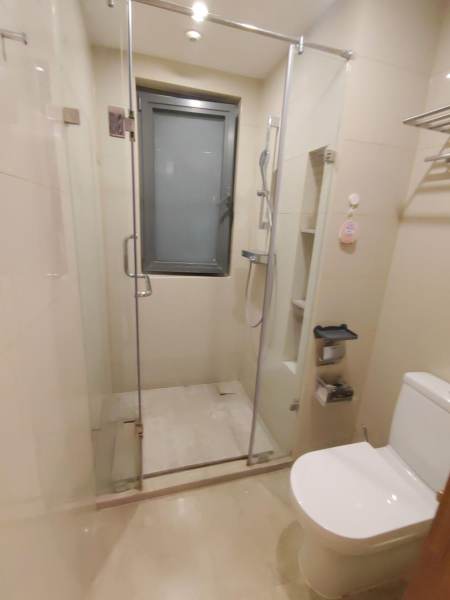 Housing image — Bathroom
