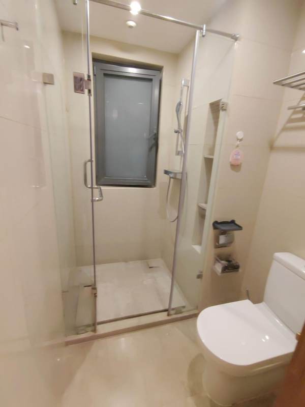 Housing image — Bathroom