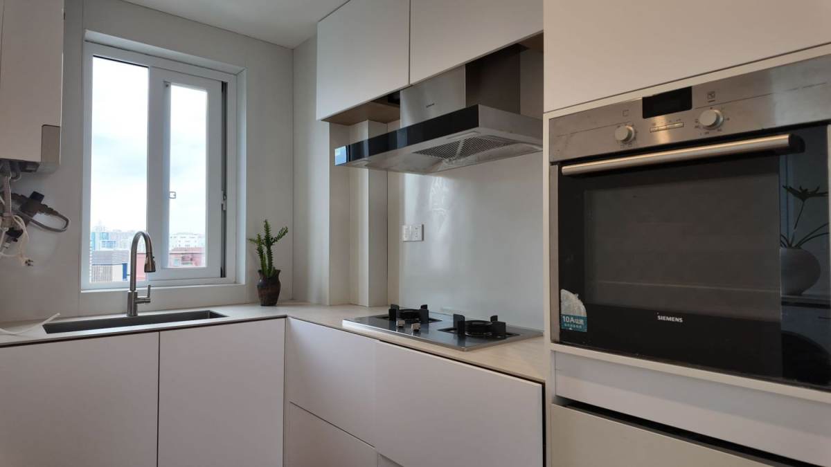 Housing image — Kitchen