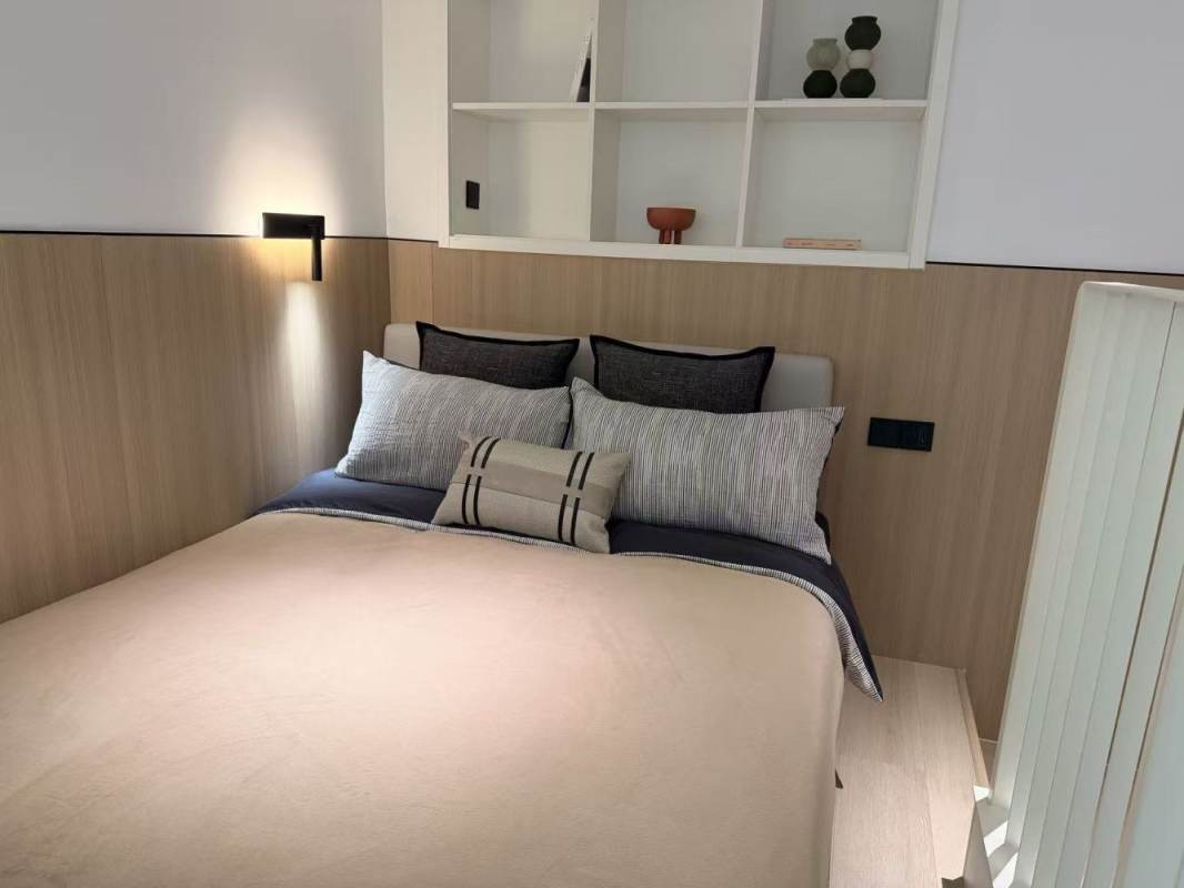 Housing image — Bedroom