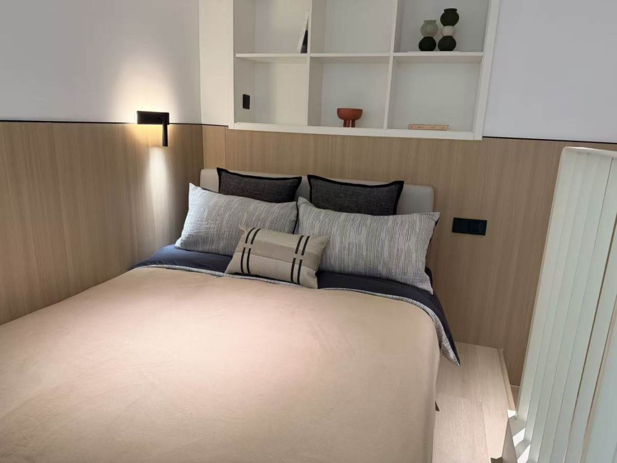 Housing image — Bedroom