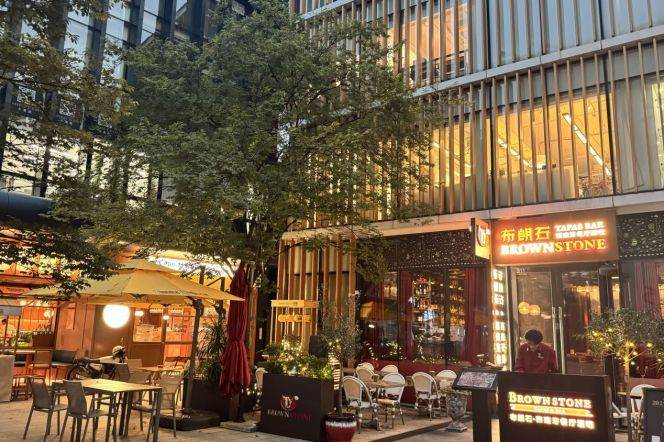 Spacious Studio Commercial Space at BROWNSTONE (Yongjia Court) (L1)
