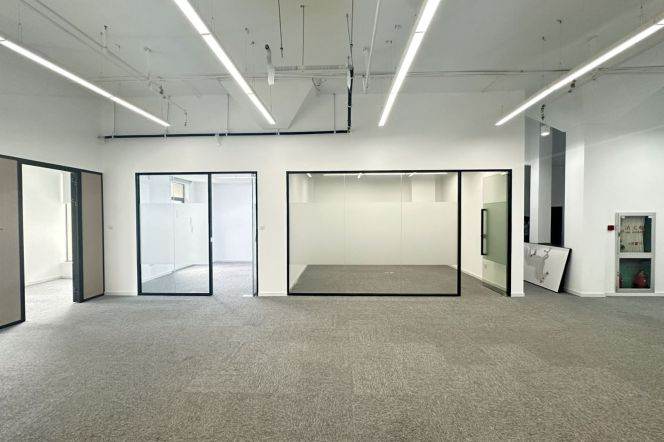 Spacious Studio Office (L11/L13)