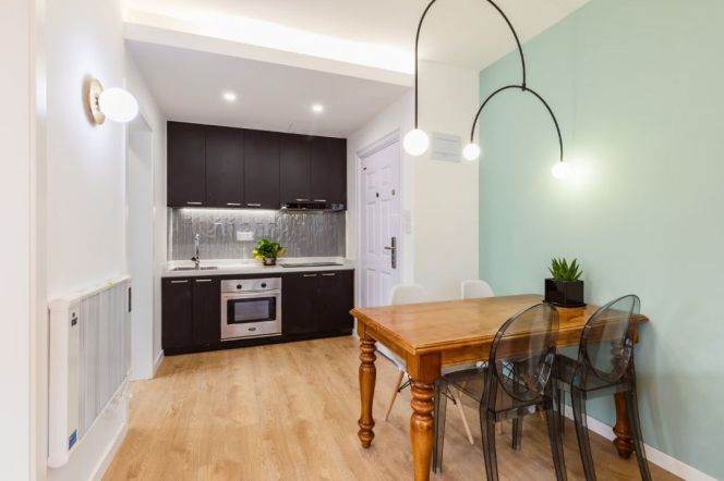 1BR Apartment in Old Xuhui (L9/L12)