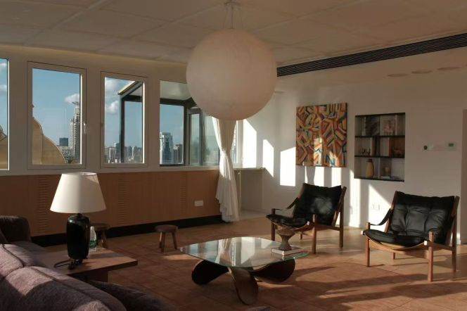 High-Floor Spacious 4BR Apartment in Laoximen (L10/L14)