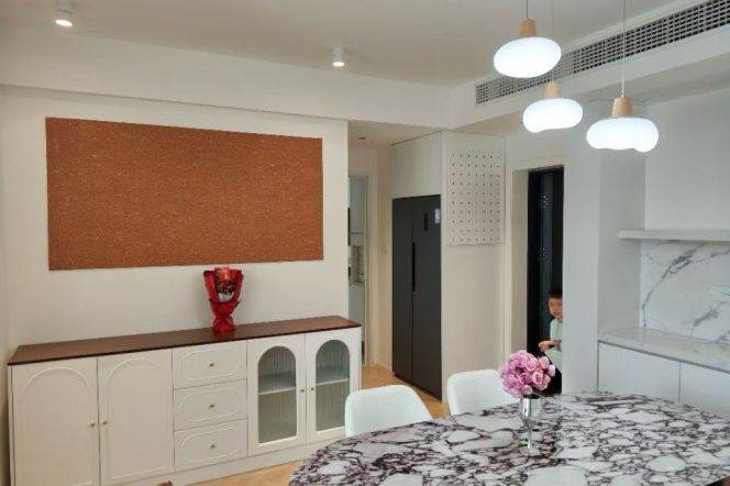 High-Floor 2BR Apartment near Madang Rd Metro (L9/L13)