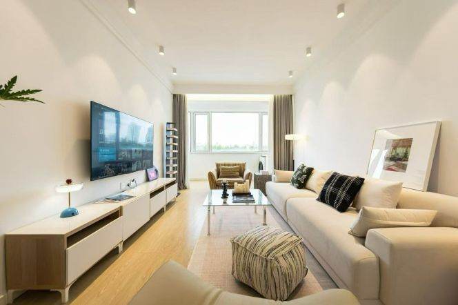 2BR Apartment in Old Xuhui (L2/L7/L14)