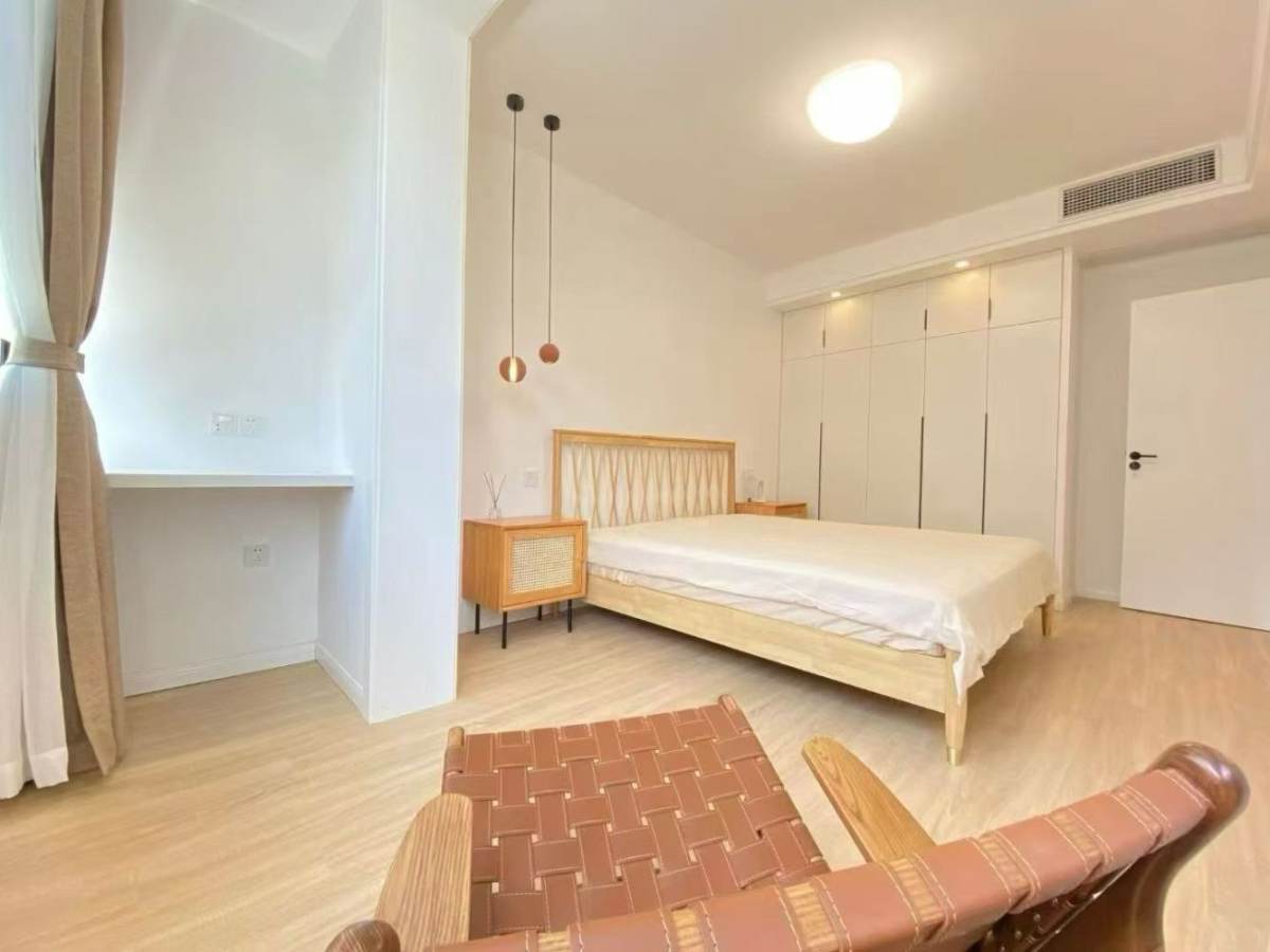 Housing image — Bedroom