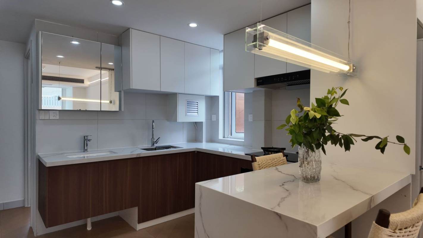 Housing image — Dining Area