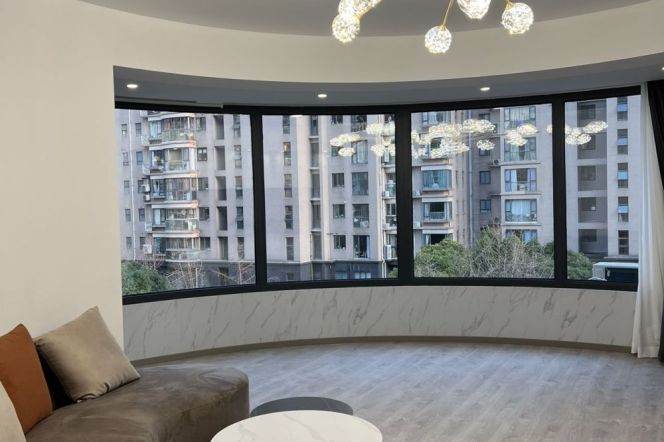 2BR Apartment near South Xizang Rd Metro (L4/L8)