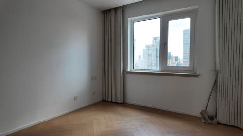 Housing image — Bedroom