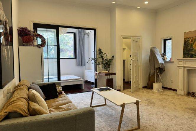 1BR Lane House in Old Xuhui (L2/L7/L14)