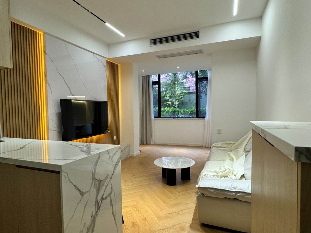 Housing image — Living Room