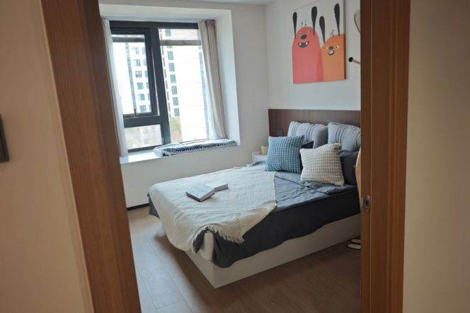Spacious 1BR Serviced Apartment near Jiading Xincheng Metro