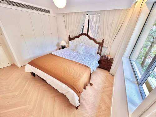 Housing image — Bedroom