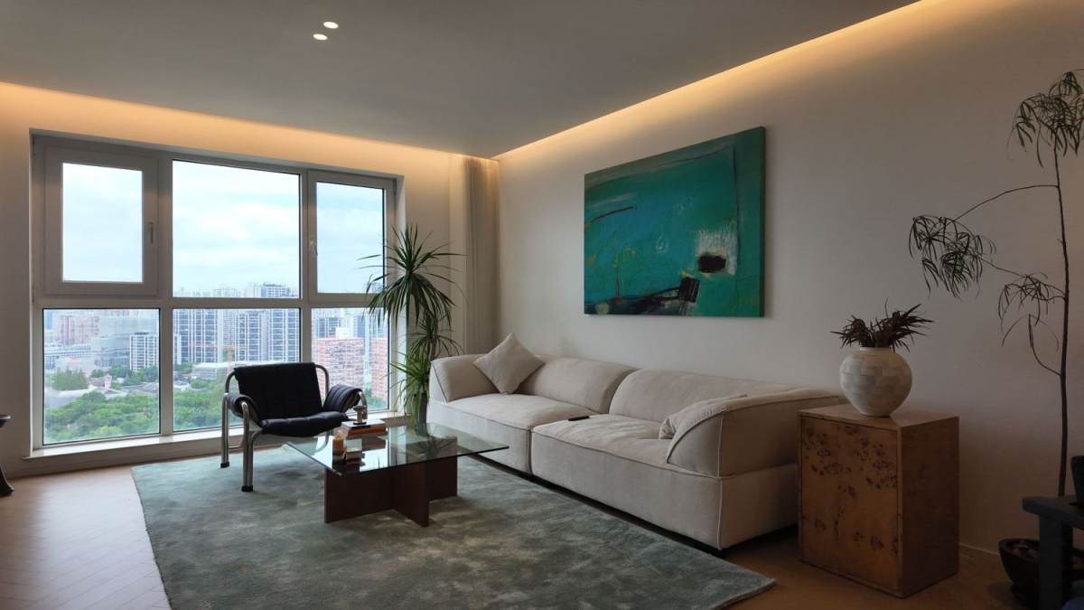 Housing image — Living Room
