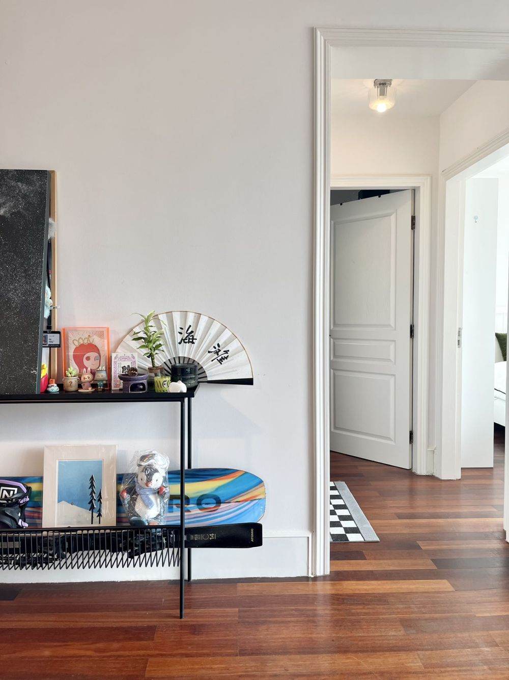 Housing image — Living Room