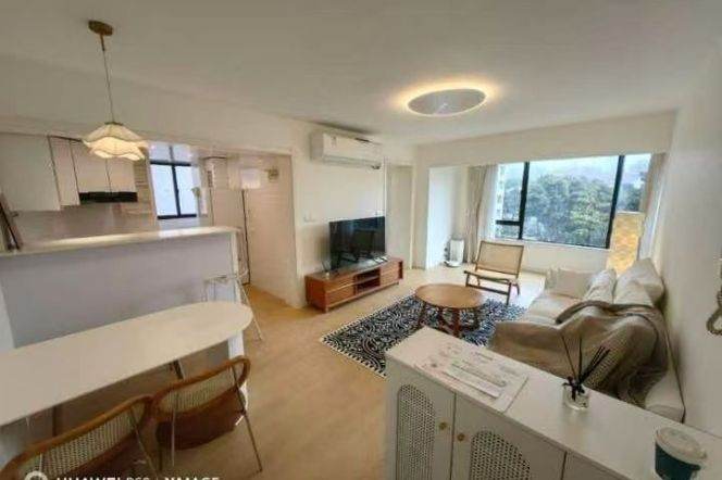 2BR Apartment near IAPM with Outstanding View (L1/L10/L12)