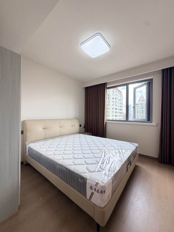 Housing image — Bedroom