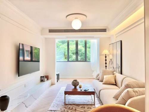 Housing image — Living Room