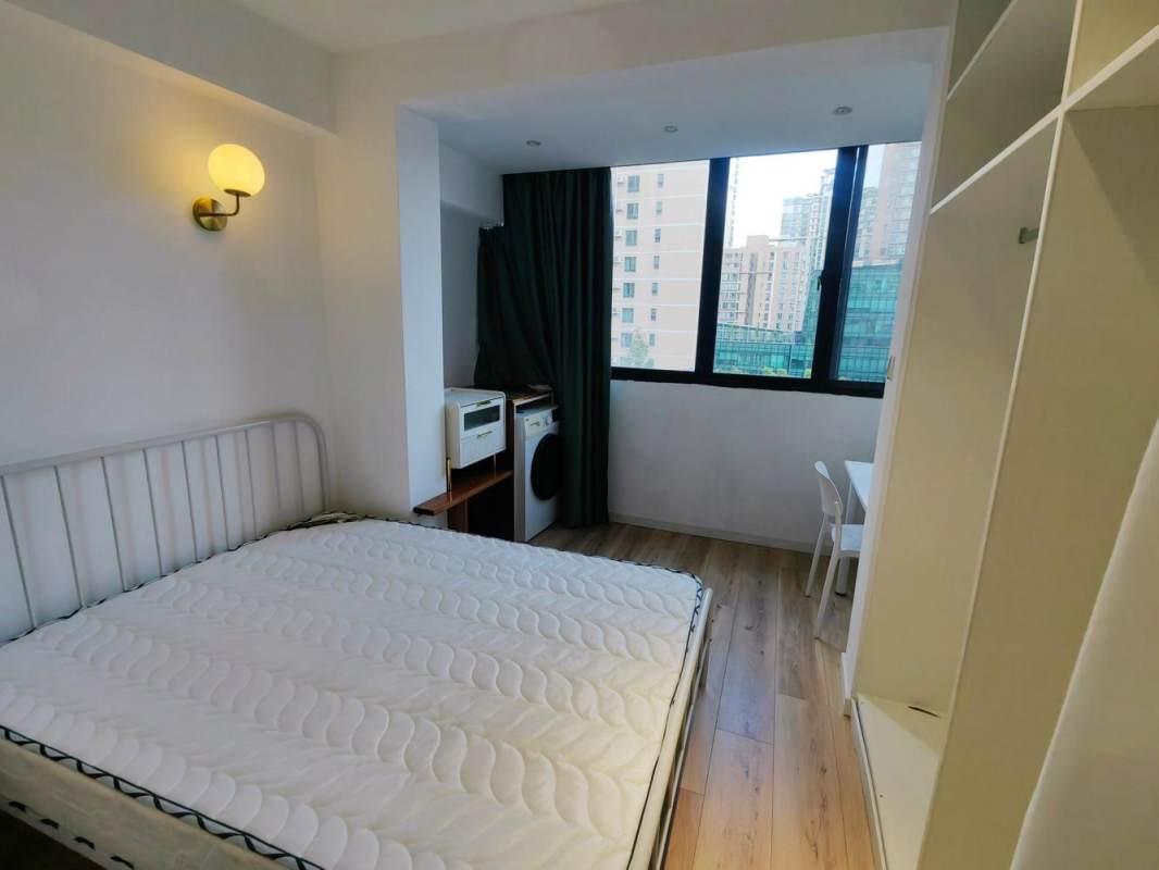 Housing image — Bedroom