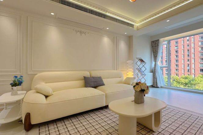 2BR Apartment near Yuanshen Sports Center Metro with Floor-to-Ceiling Windows (L6)