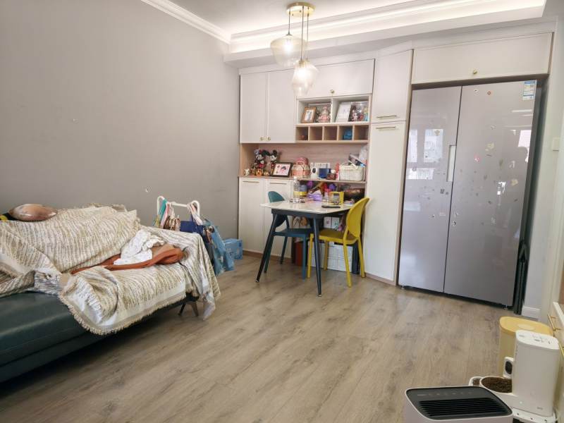 Housing image — Living Room
