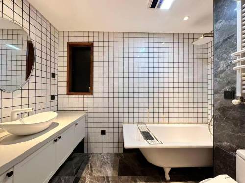 Housing image — Bathroom