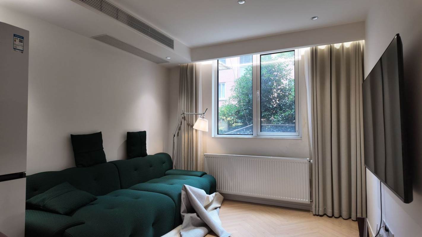 Housing image — Living Room