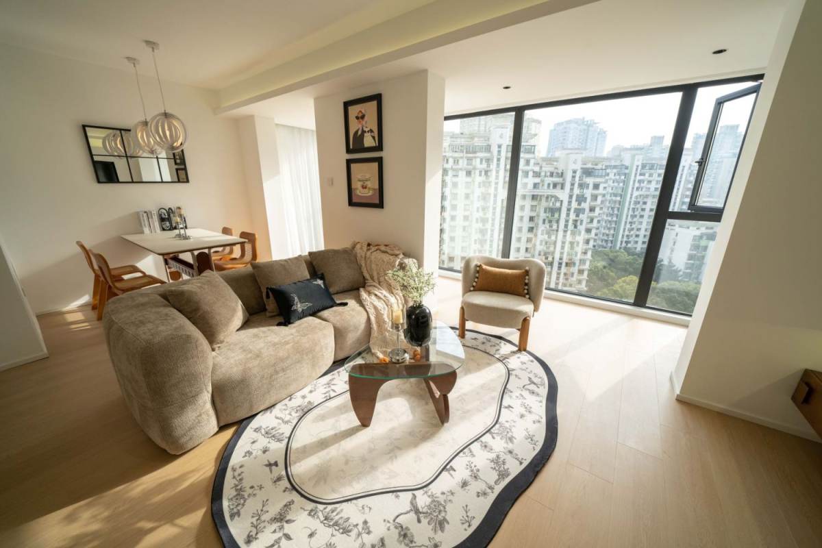 Housing image — Living Room