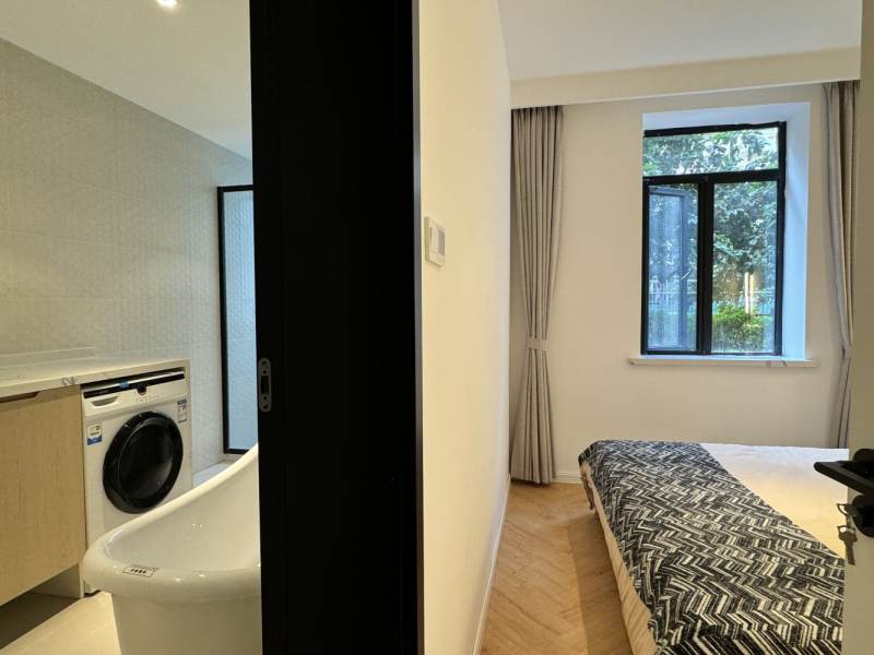 Housing image — Bedroom