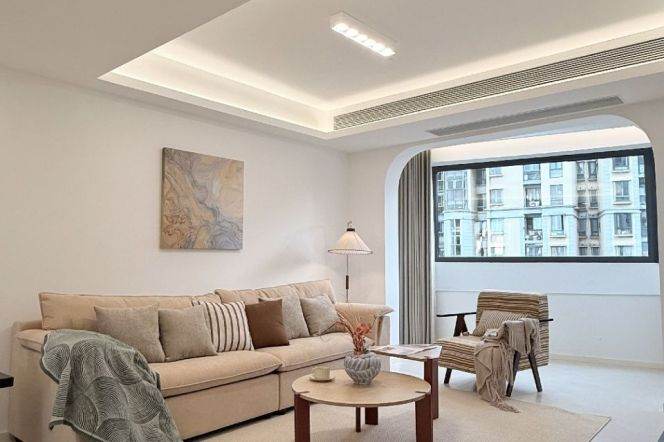 2BR Apartment in Xujiahui (L3)
