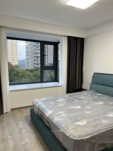 Housing image — Bedroom