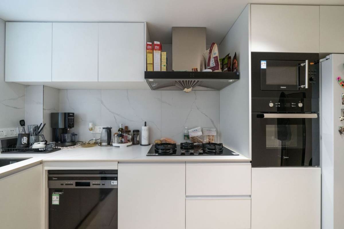 Housing image — Kitchen