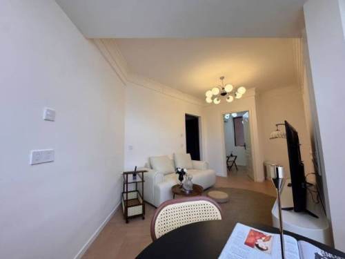 Housing image — Living Room