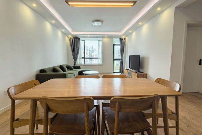3BR Apartment in Jing'an (L13/L14)