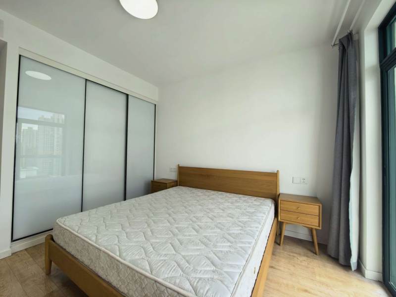 Housing image — Bedroom