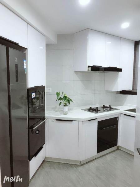 Housing image — Kitchen