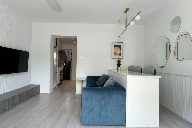 1BR Apartment in Old Xuhui