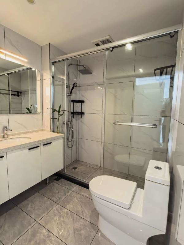 Housing image — Bathroom
