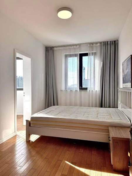 Housing image — Bedroom