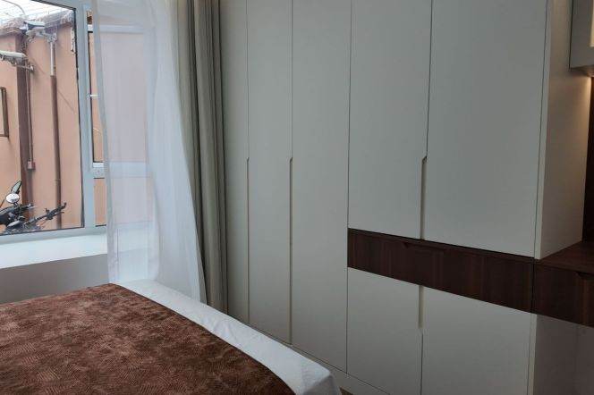 1BR Lane House near Zhongshan Park with Terrace (L2/L3/L4)