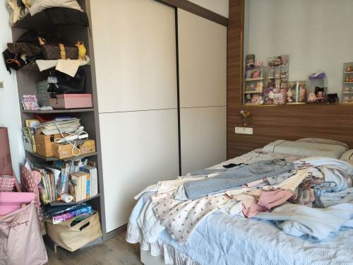 Housing image — Bedroom