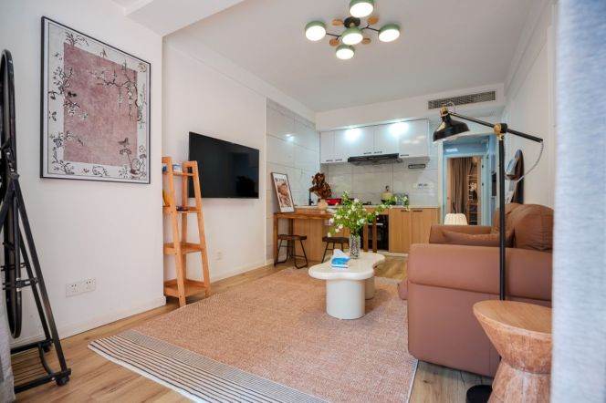1BR Apartment in Old Xuhui with Terrace (L1/L7)